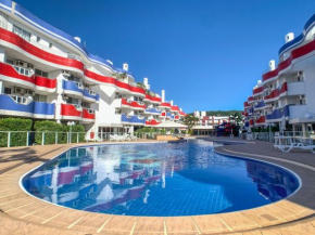 Lindo apartamento frente piscina com wi-fi - HB19F